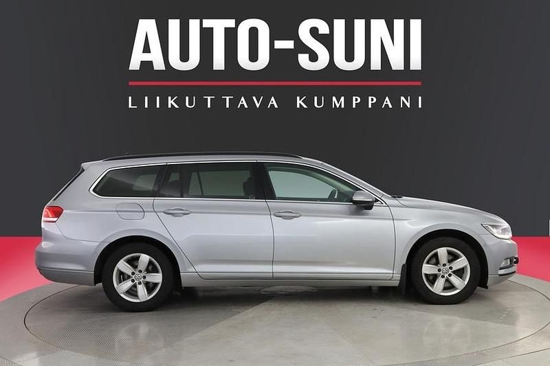 Käytetty VW Passat Comfortline 150 HP (110 kW) 2019 Farmari