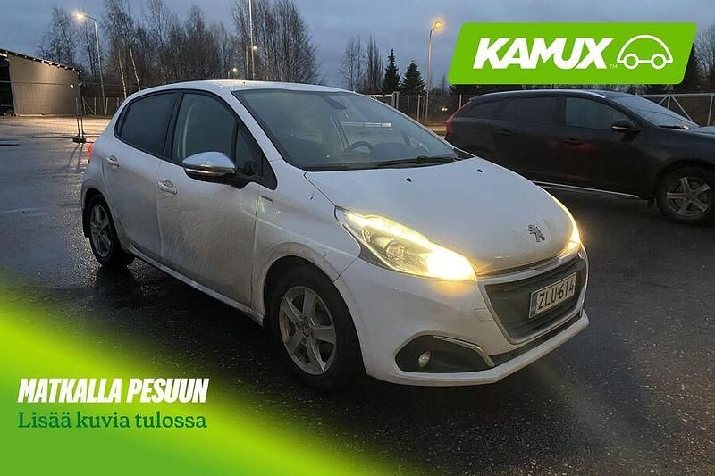 Käytetty 2018 Peugeot 208 Style Viistoperä | 9 900 € (Perustarjous) - Kuva 1/3