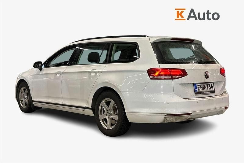 Käytetty VW Passat Trendline 125 HP (91 kW) 2015 Valkoinen Farmari