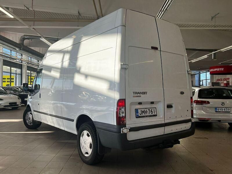 Käytetty Ford Transit 140 HP (102 kW) 2010 Van