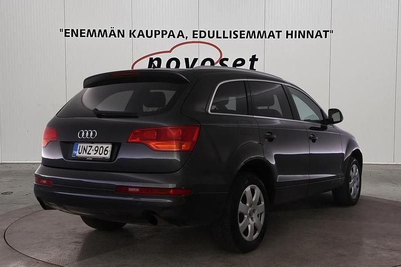 Käytetty Audi Q7 Business 233 HP (171 kW) 2006 Harmaa Katumaasturi