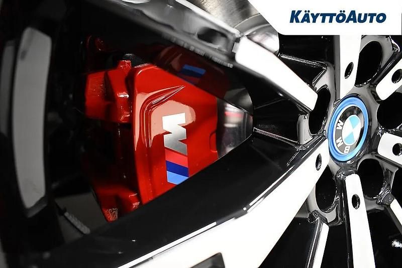 Käytetty BMW i5 Comfort Edition 339 kW (462 HP) 2023 Met. cape york gran met. Sedan