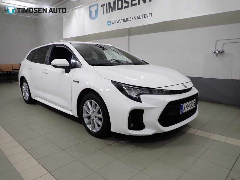 Hopea Käytetty 2021 Suzuki Swace GL Farmari | 27 860 € - Kuva 1/4