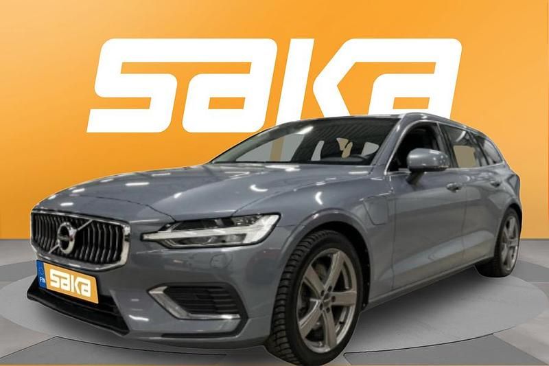 Käytetty Volvo V60 Inscription 350 HP (257 kW) 2022 Farmari