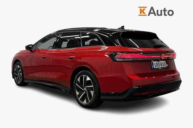 Käytetty VW ID.7 GTX 250 kW (340 HP) 2025 Punainen Farmari