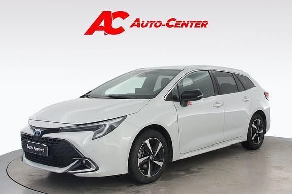 Käytetty Toyota Corolla Edition 140 HP (102 kW) 2025 1k6 dynamic grey Farmari