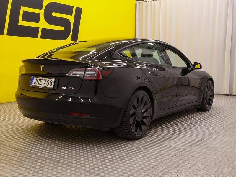 Käytetty Tesla Model 3 Performance 461 kW (627 HP) 2021 Sedan