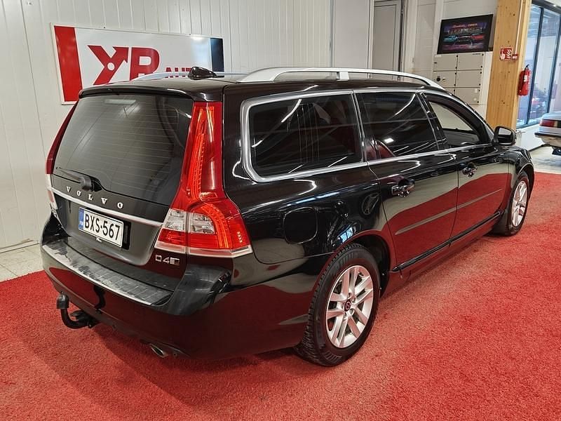 Käytetty Volvo V70 Business Edition 181 HP (133 kW) 2016 Farmari