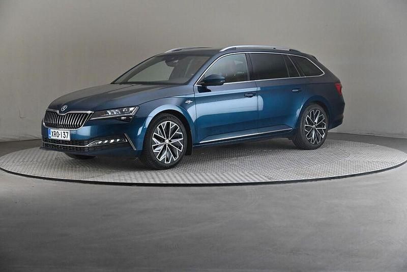 Käytetty 2023 Skoda Superb Business Line Farmari | 35 500 € (Kallis) - Kuva 1/4