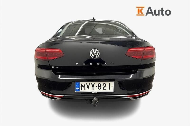 Käytetty VW Passat GTE 218 HP (160 kW) 2020 Musta Sedan