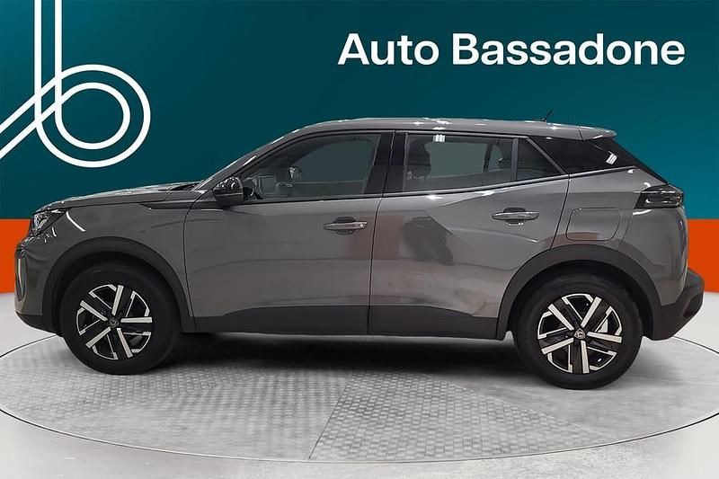 Käytetty Peugeot 2008 Active 131 HP (96 kW) 2024 Katumaasturi