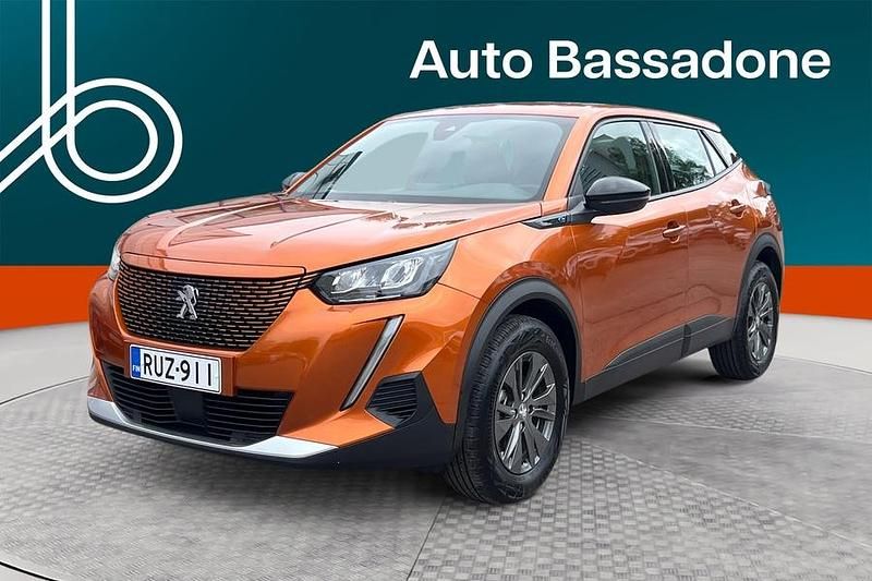 Käytetty 2023 Peugeot e-2008 Active Katumaasturi | 19 880 € (Perustarjous) - Kuva 1/4