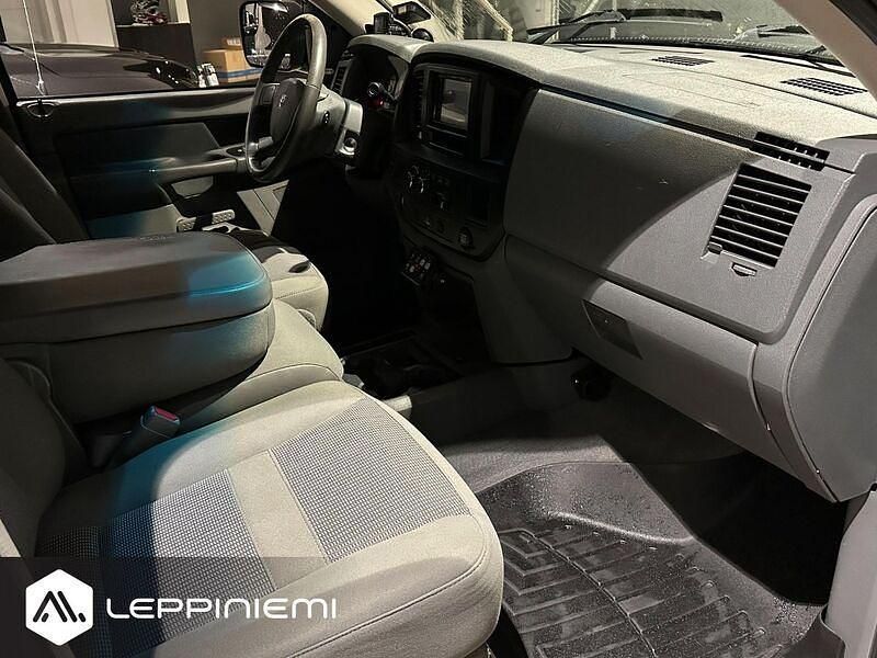 Käytetty Dodge Ram 326 HP (239 kW) 2006 Nouto