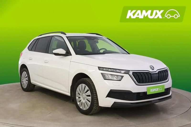 Käytetty Skoda Kamiq Active 110 HP (80 kW) 2022 Valkoinen Katumaasturi