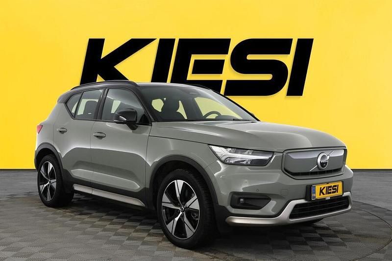 Käytetty Volvo XC40 R-Design 300 kW (408 HP) 2021 Katumaasturi