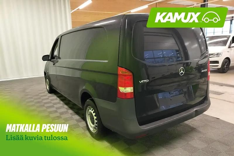 Käytetty Mercedes Vito 136 HP (100 kW) 2020 Musta Van