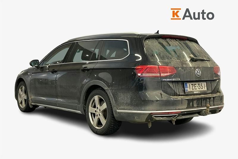 Käytetty VW Passat Alltrack 190 HP (139 kW) 2017 Musta Farmari
