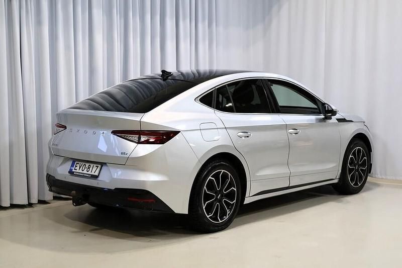 Käytetty Skoda Enyaq iV Business Line 210 kW (286 HP) 2025 Harmaa Katumaasturi