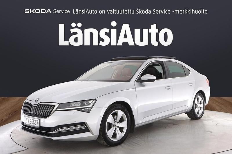Käytetty Skoda Superb LAURIN & KLEMENT 190 HP (139 kW) 2020 Sedan