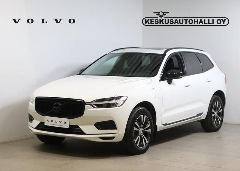 Valkoinen Käytetty 2021 Volvo XC60 Inscription Katumaasturi | 34 950 € (Perustarjous) - Kuva 1/4