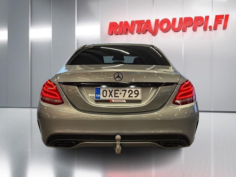 Käytetty Mercedes C250 AMG 204 HP (150 kW) 2015 Sedan