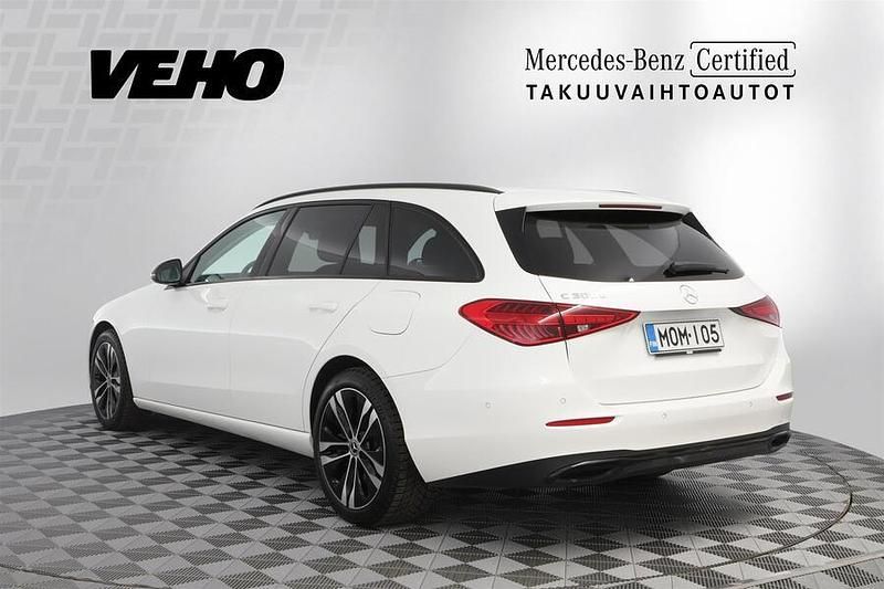 Käytetty Mercedes C300e Avantgarde 211 HP (155 kW) 2022 Valkoinen Farmari