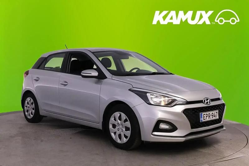 Hopea / harmaa Käytetty 2019 Hyundai i20 Sedan | 9 980 € (Hyvä tarjous) - Kuva 1/4