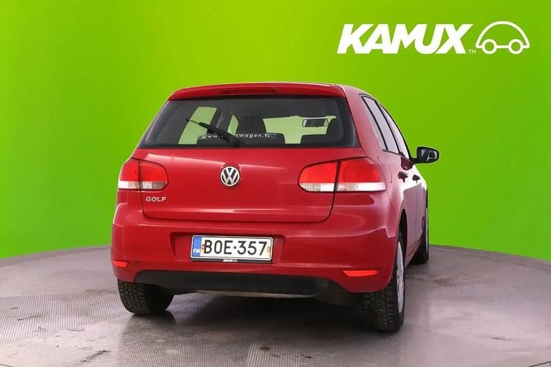 Käytetty VW Golf Trendline 80 HP (58 kW) 2010 Punainen Sedan