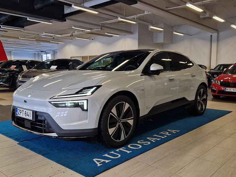 Uusi Polestar 4 Long Range Single Motor 22 kW (30 HP) 2026 Katumaasturi