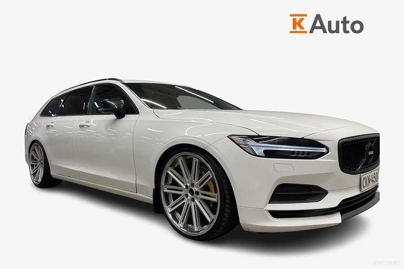 Valkoinen Käytetty 2016 Volvo V90 Momentum Farmari | 13 890 € - Kuva 1/4