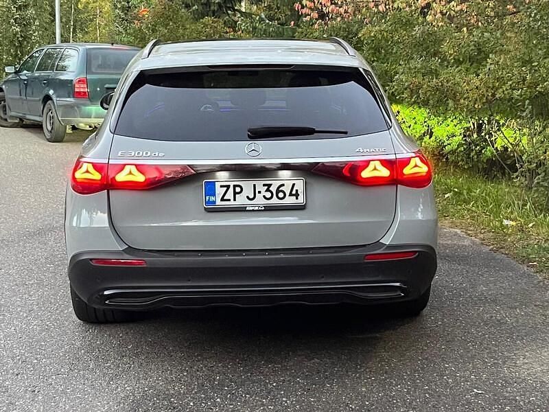 Käytetty Mercedes E300 313 HP (230 kW) 2024 Farmari