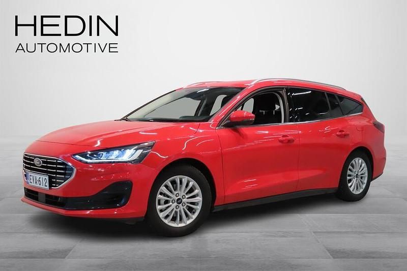 Käytetty Ford Focus Titanium 126 HP (92 kW) 2024 Punainen Farmari