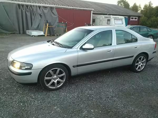 Käytetty Volvo S80 Momentum 2008 Sedan