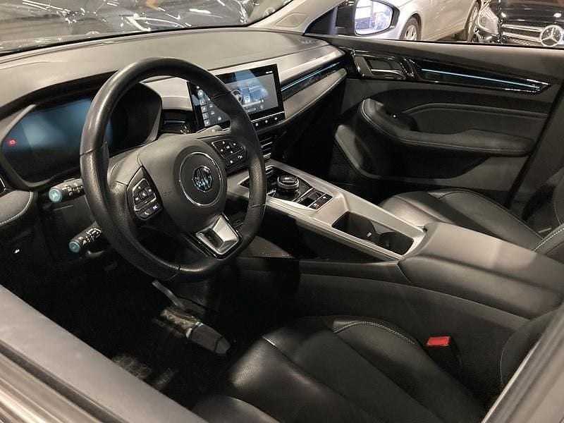 Käytetty MG MG5 EV Luxury 114 kW (156 HP) 2023 Farmari