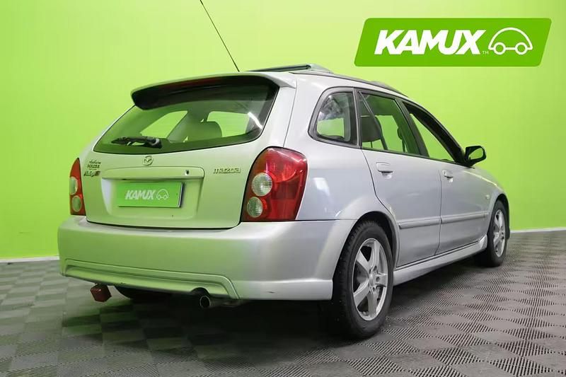 Käytetty Mazda Protege 131 HP (96 kW) 2001 Hopea / harmaa Farmari