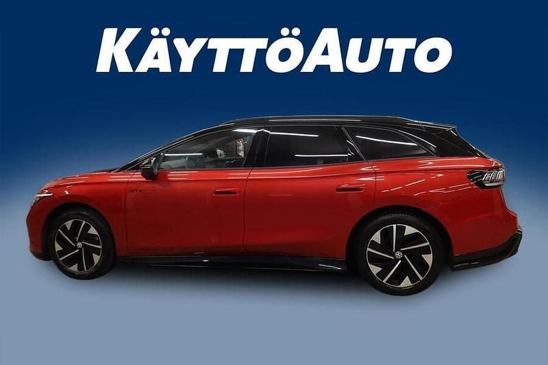 Käytetty VW ID.7 GTX 250 kW (340 HP) 2025 Met. punainen Farmari