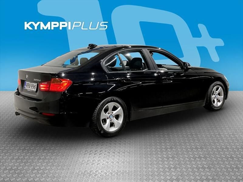 Käytetty BMW 320 Efficient Dynamics 163 HP (119 kW) 2013 Sedan
