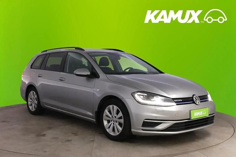 Käytetty VW Golf VII Comfortline 178 HP (130 kW) 2018 Hopea / harmaa Farmari
