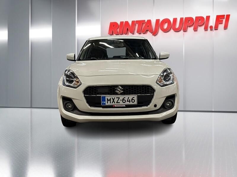 Käytetty Suzuki Swift GLX 90 HP (66 kW) 2019 Viistoperä