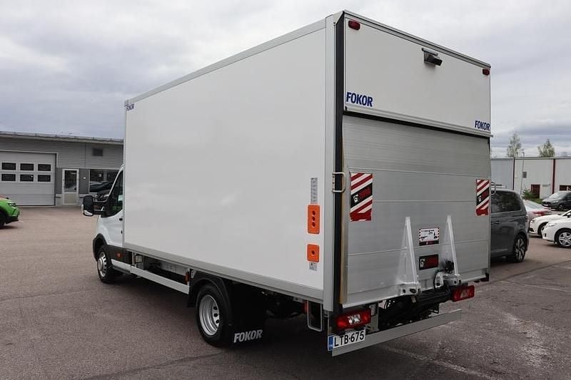 Uusi Ford Transit Trend 170 HP (125 kW) 2025 Van