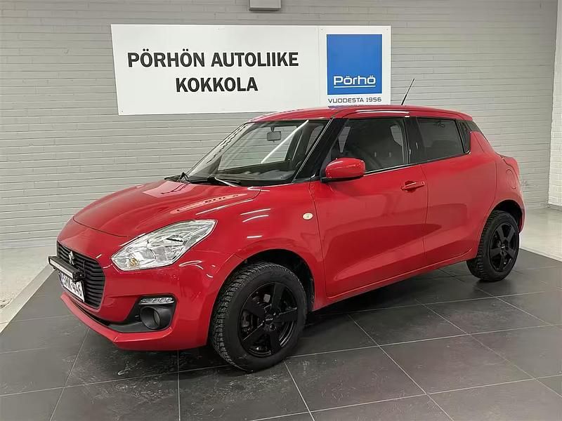 Punainen Käytetty 2017 Suzuki Swift GL Viistoperä | 12 900 € (Hyvä tarjous) - Kuva 1/4