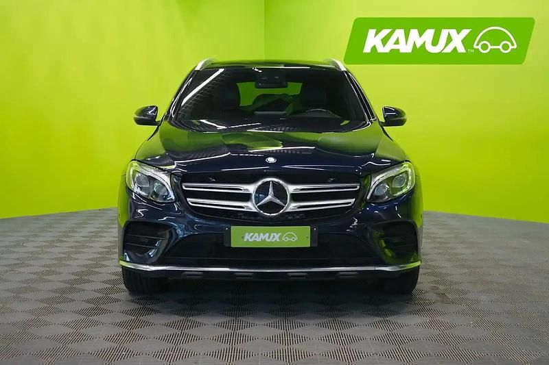 Käytetty Mercedes GLC250 AMG 204 HP (150 kW) 2016 Sininen Katumaasturi