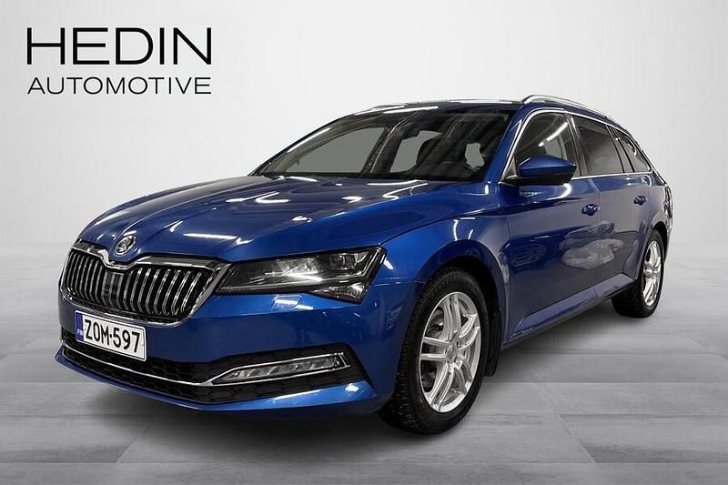 Sininen Käytetty 2022 Skoda Superb Business Line Farmari | 23 990 € (Perustarjous) - Kuva 1/4