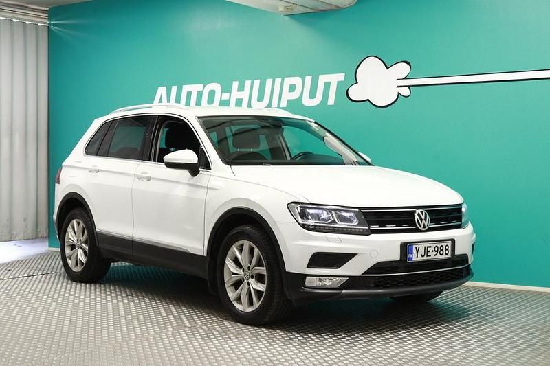 Käytetty 2017 VW Tiguan Highline Katumaasturi | 21 900 € (Perustarjous) - Kuva 1/4