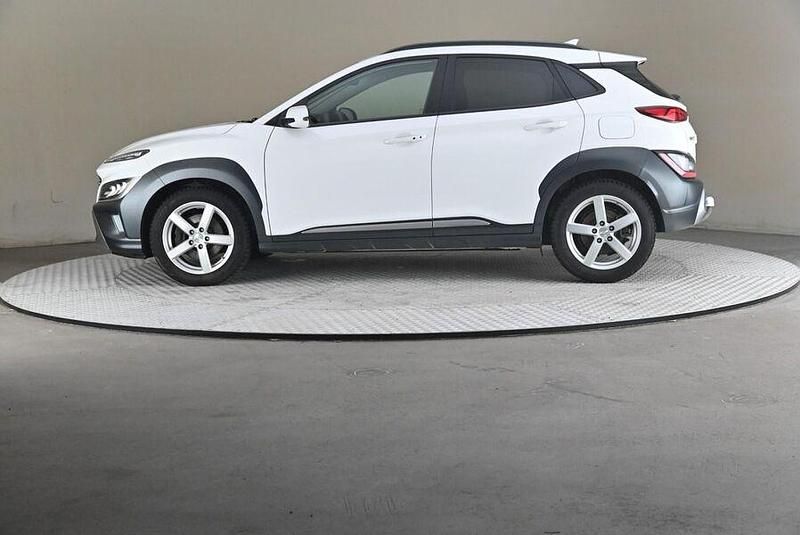 Käytetty Hyundai Kona 141 HP (103 kW) 2022 Katumaasturi