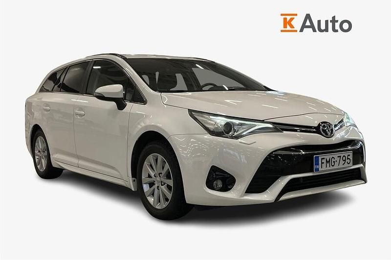 Käytetty 2016 Toyota Avensis Multidrive S Farmari | 16 900 € (Perustarjous) - Kuva 1/3