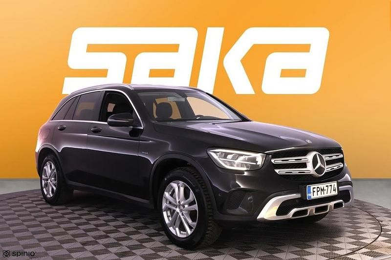 Käytetty 2020 Mercedes GLC300e Business Katumaasturi | 28 300 € (Perustarjous) - Kuva 1/3