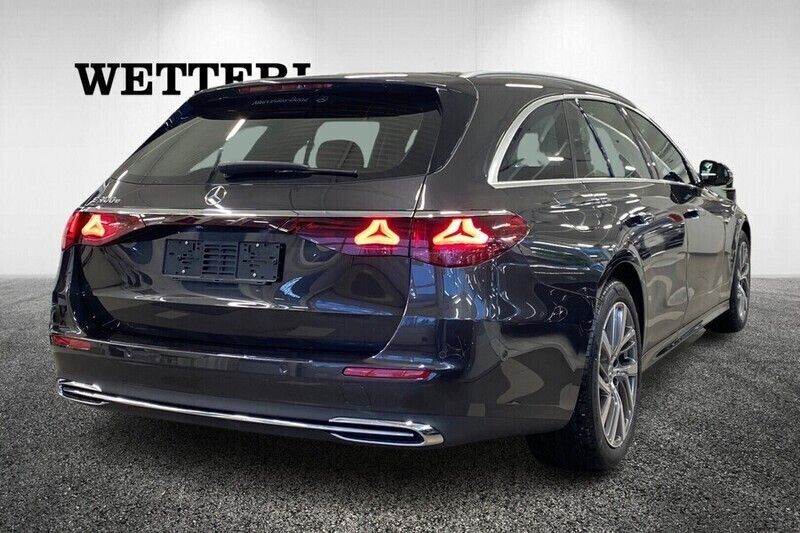 Käytetty Mercedes E300 277 HP (203 kW) 2023 Muu Farmari