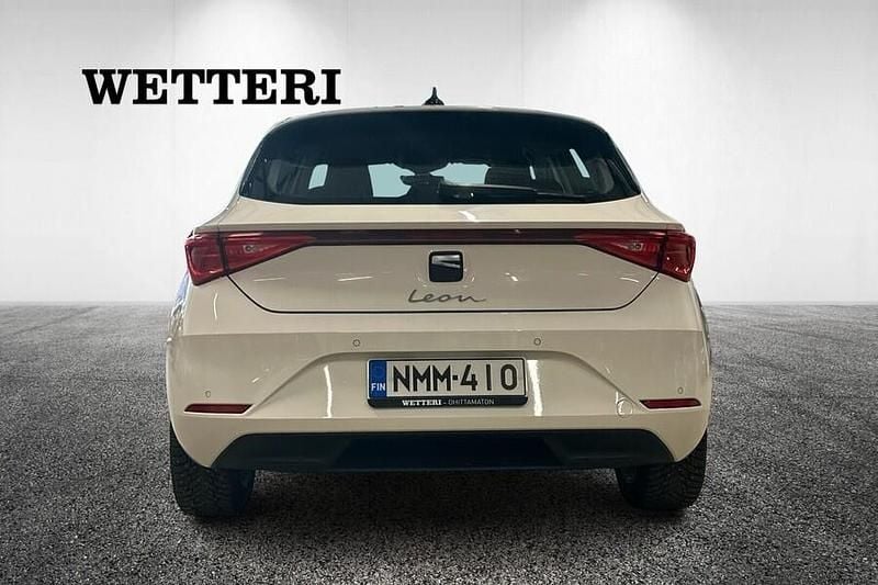 Käytetty Seat Leon Style 110 HP (80 kW) 2022 Viistoperä