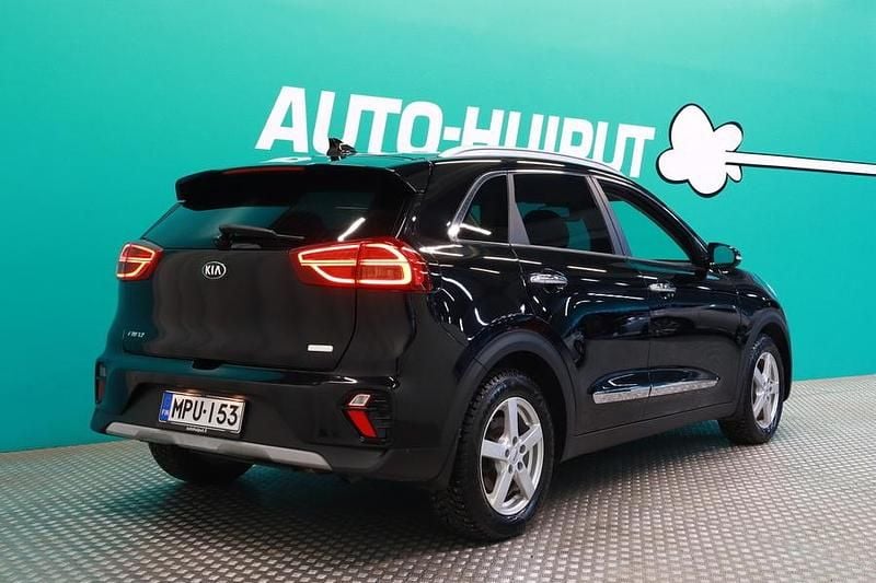 Käytetty Kia Niro Premium 105 HP (77 kW) 2020 Katumaasturi